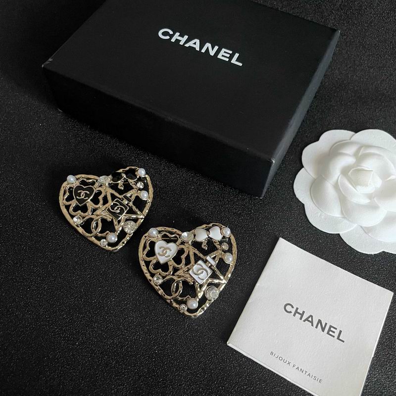 Chanel Brooch 05yxs08